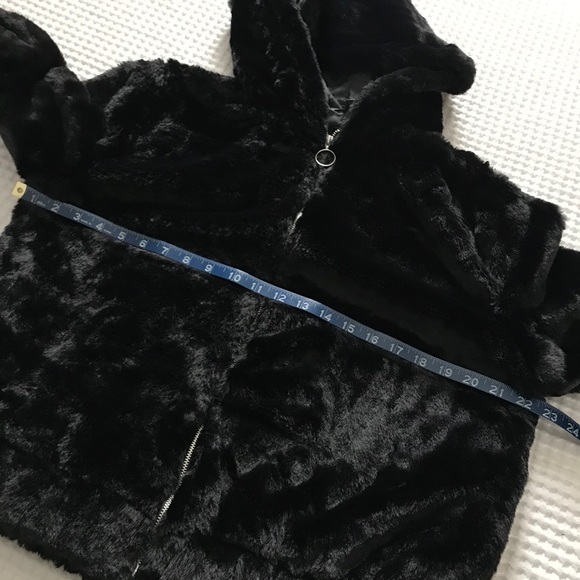 New Black Silky Fuzzy Faux Fur Jacket - Picture 8 of 14